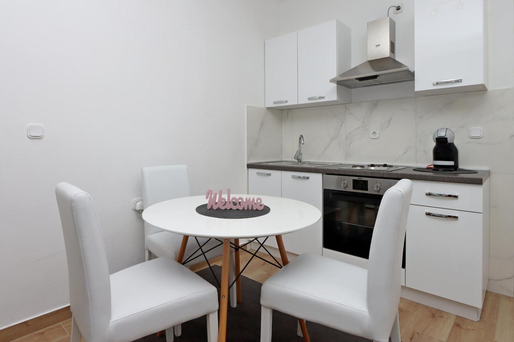 Seaside Apartments With A Swimming Pool Pag - 6412 パグ エクステリア 写真