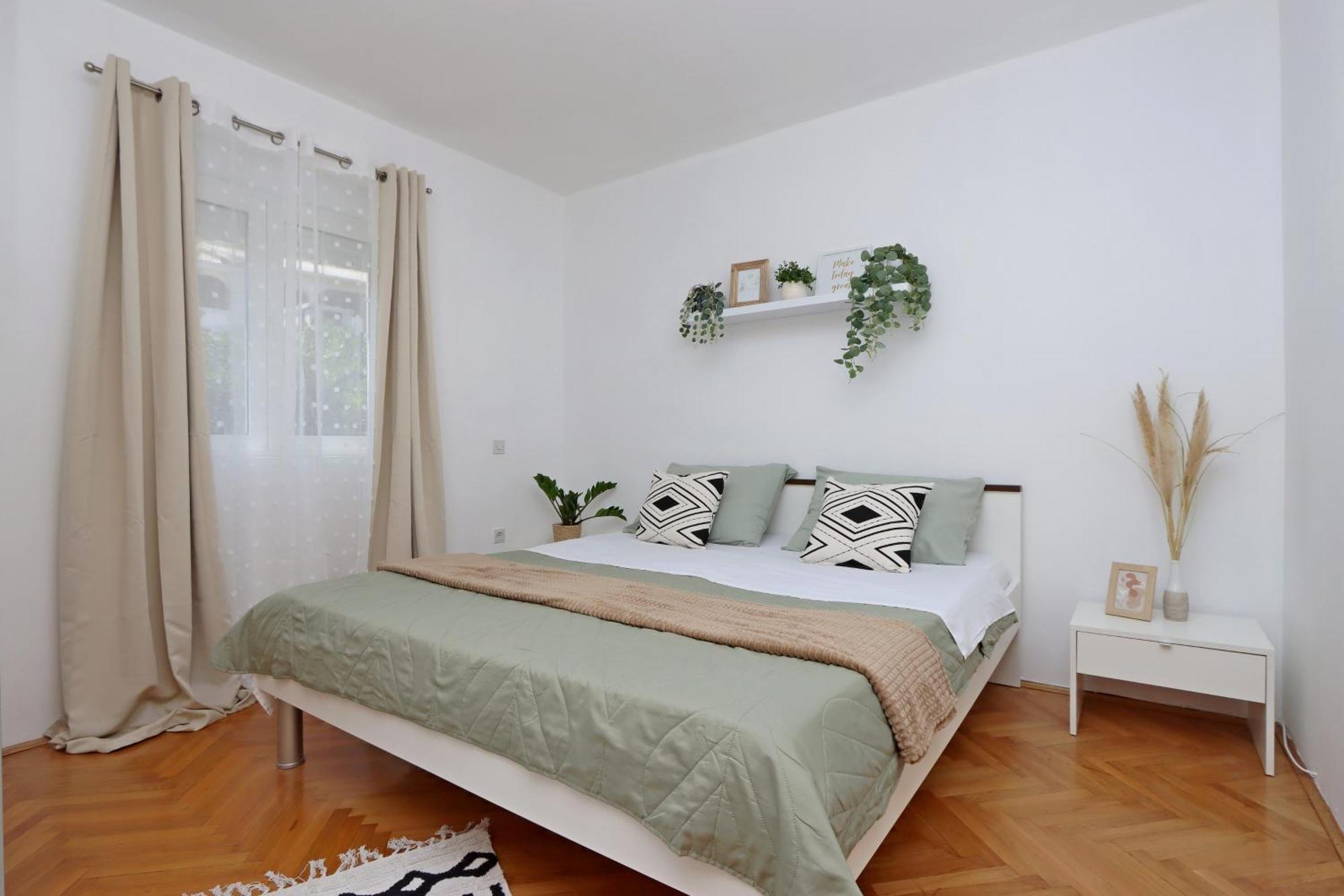 Seaside Apartments With A Swimming Pool Pag - 6412 パグ エクステリア 写真